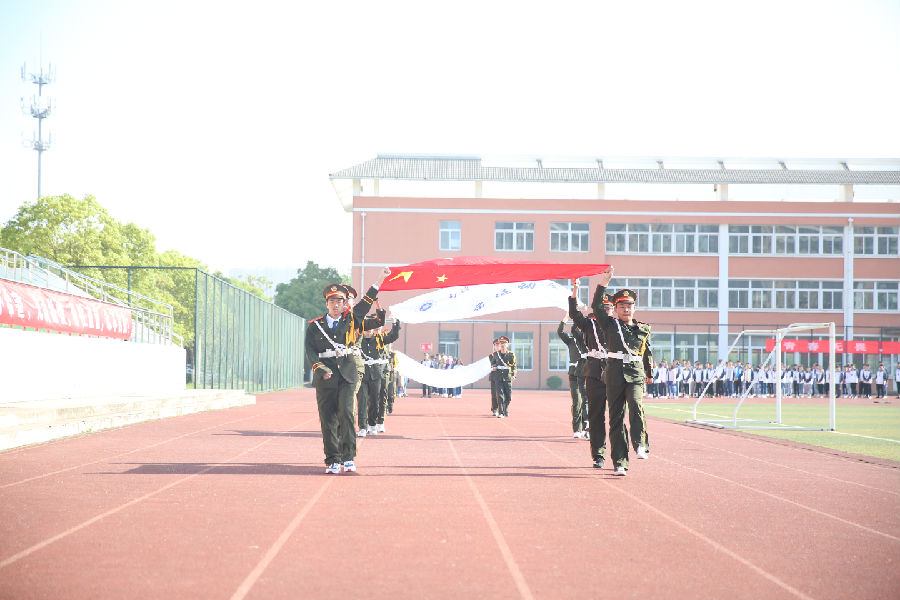 cd9c35d2b87b4878b6e7a8412e979e2e.jpg
