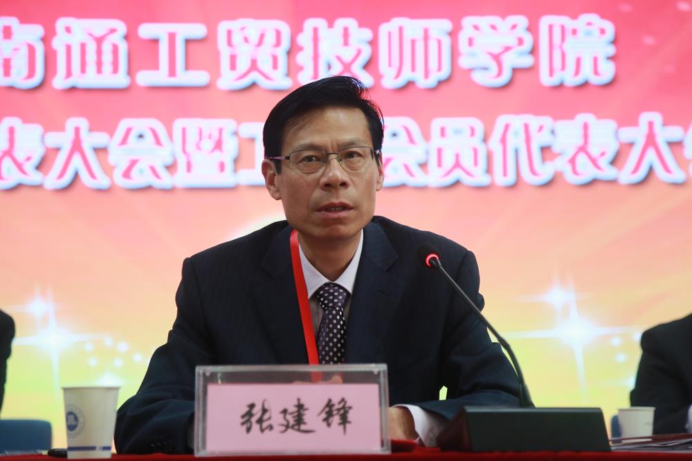 dafa958e20454c959e6239d4dbbe5803.JPG