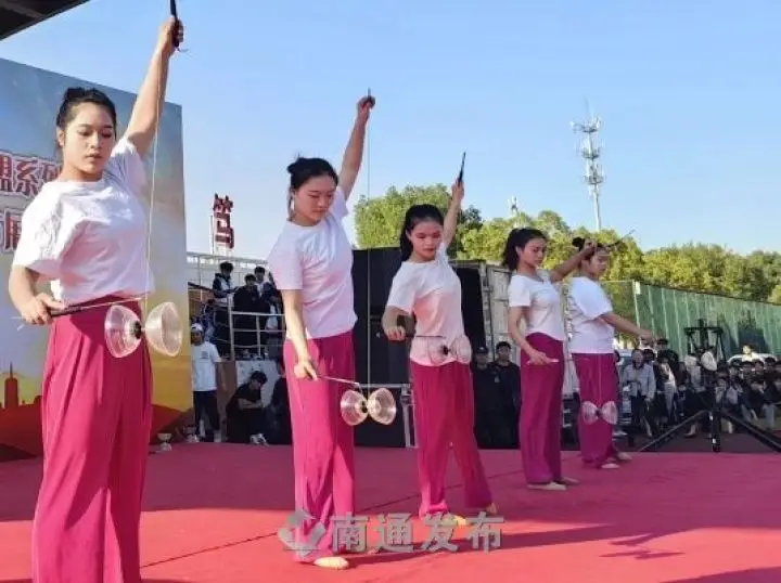 8f41d2d6526b4e1889147d7910d22375.png