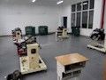 汽车发动机拆装一体化教室