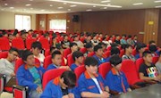 向文明靠近 风纪安全教育大会