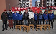 2012年12月12日志愿者服务——修桌椅