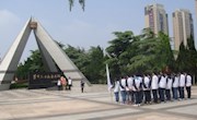 南通工贸电气系学生烈士陵园扫墓活动