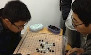 棋艺赛场会英豪，笑意满面识挚友---汽车工程系棋类活动通讯稿