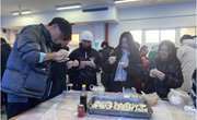 南通工贸技师学院汽车工程系团总支开展迎元旦包水饺活动