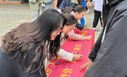 争做“工贸好青年”　——交通工程系学子向全校学生倡议签名活动